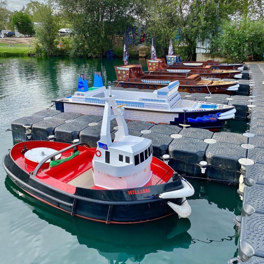 Holiday Home Breaks At Tattershall Lakes 林肯 外观 照片